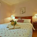 Villa Rea *